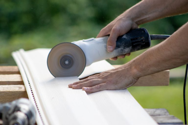 How To Cut Metal Siding